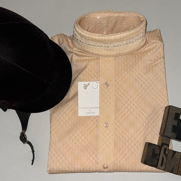 🆕🏇THE WELLINGTON EQUESTRIAN COLLECTION by Charles Owen Riding Blouse. - Picture 12 of 12